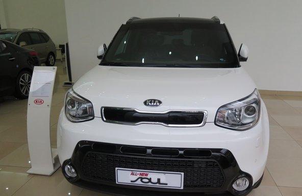 Kia Soul AT 2017 - Bán Kia Soul AT năm 2017, màu trắng, nhập khẩu nguyên chiếc, giá 755tr