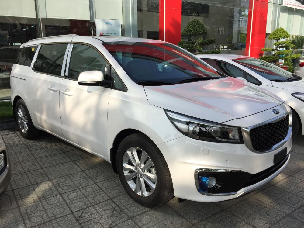 Kia VT250 3.3 GAT 2017 - Kia Gò Vấp - bán Kia Sedona, mua liền tay chỉ với 370tr- LH: 0901 078 222 - Trường Quang