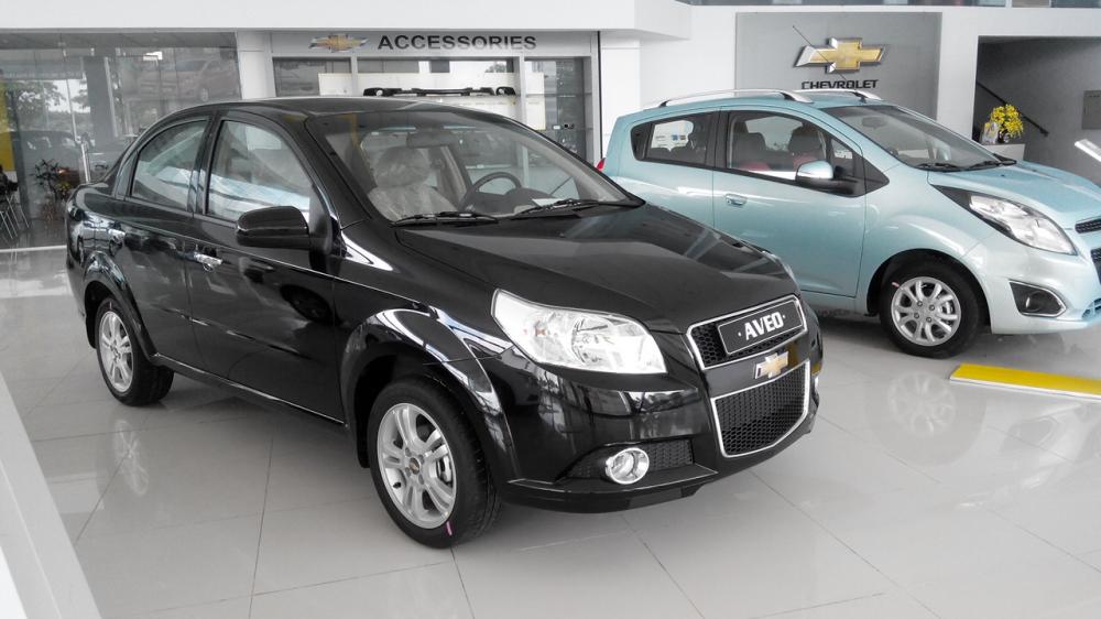 Chevrolet Aveo LT 2017 - Bán Chevrolet Aveo LT số sàn đời 2017, mua trả góp chỉ 180 triệu