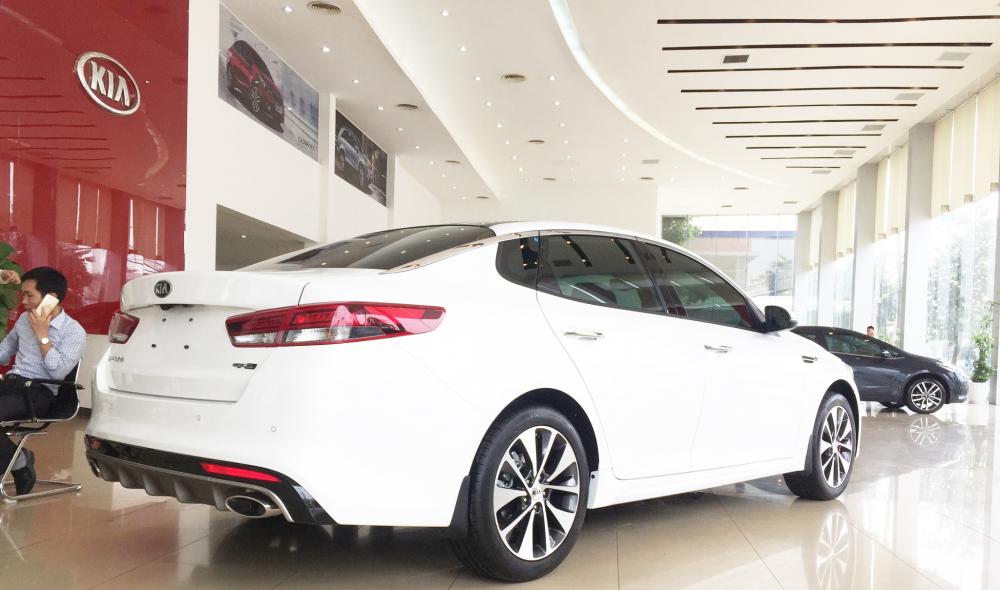 Kia Optima GAT 2018 - Kia Giải Phóng - Kia Optima 2018, đặc biệt khuyến mại tới 32 triệu khi - LH: 0938809283, hỗ trợ vay 90%