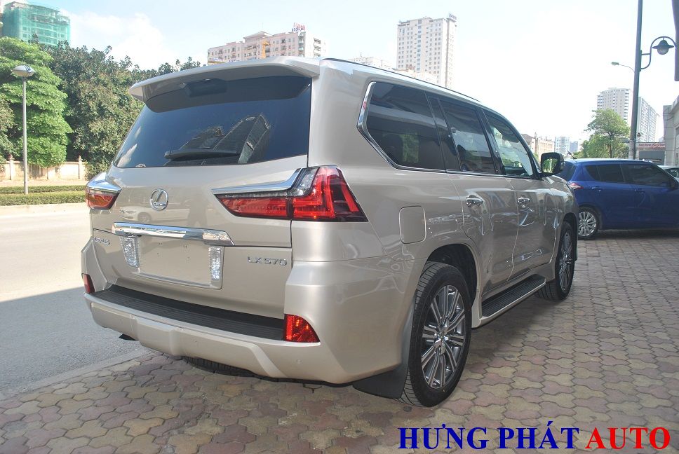 Lexus LX 570 2016 - Bán xe Lexus LX 570 đời 2016, màu vàng, nhập khẩu chính hãng