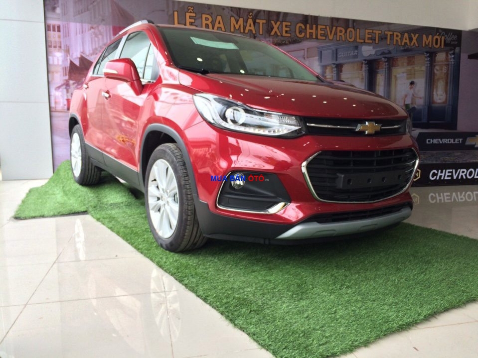 Chevrolet Tracker 2017 - Bán xe Chevrolet Tracker LT 2017