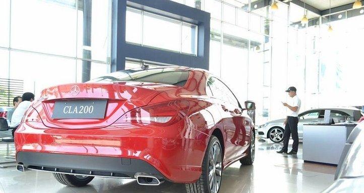 Mercedes-Benz CLA 200 2017 - Bán Mercedes CLA200 đời 2017, màu đỏ, nhập khẩu chính hãng