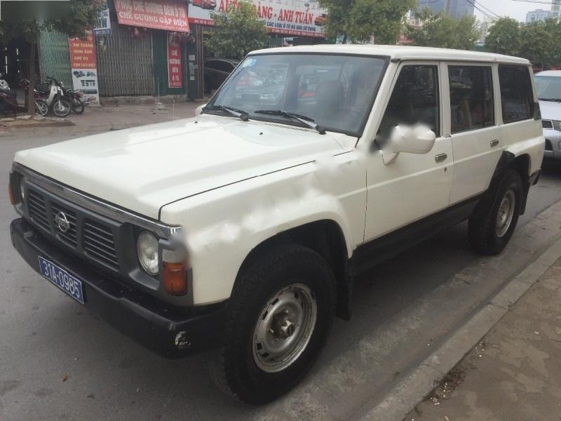 Nissan Patrol Gx 1992 - Bán xe Nissan Patrol Gx đời 1992, màu trắng, xe nhập, 92 triệu