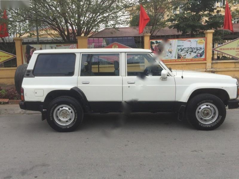 Nissan Patrol Gx 1992 - Bán xe Nissan Patrol Gx đời 1992, màu trắng, xe nhập, 92 triệu