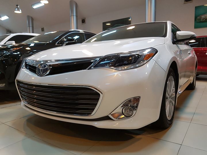 Toyota Avalon Hybrid  2017 - Bán Toyota Avalon Hybrid sản xuất 2017, màu trắng, nhập khẩu nguyên chiếc