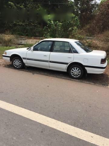 Mazda 626 1987 - Cần bán Mazda 626 đời 1987, màu trắng