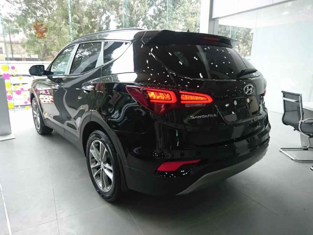 Hyundai Santa Fe   2018 - Cần bán Hyundai Santa Fe đời 2018, màu đen