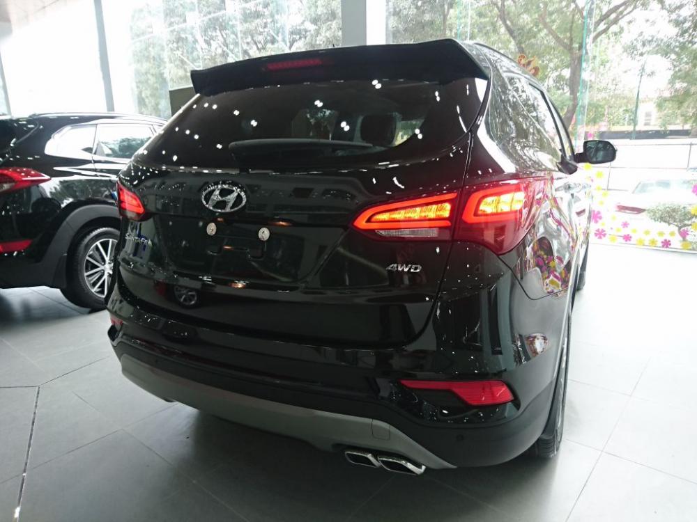 Hyundai Santa Fe   2018 - Cần bán Hyundai Santa Fe đời 2018, màu đen