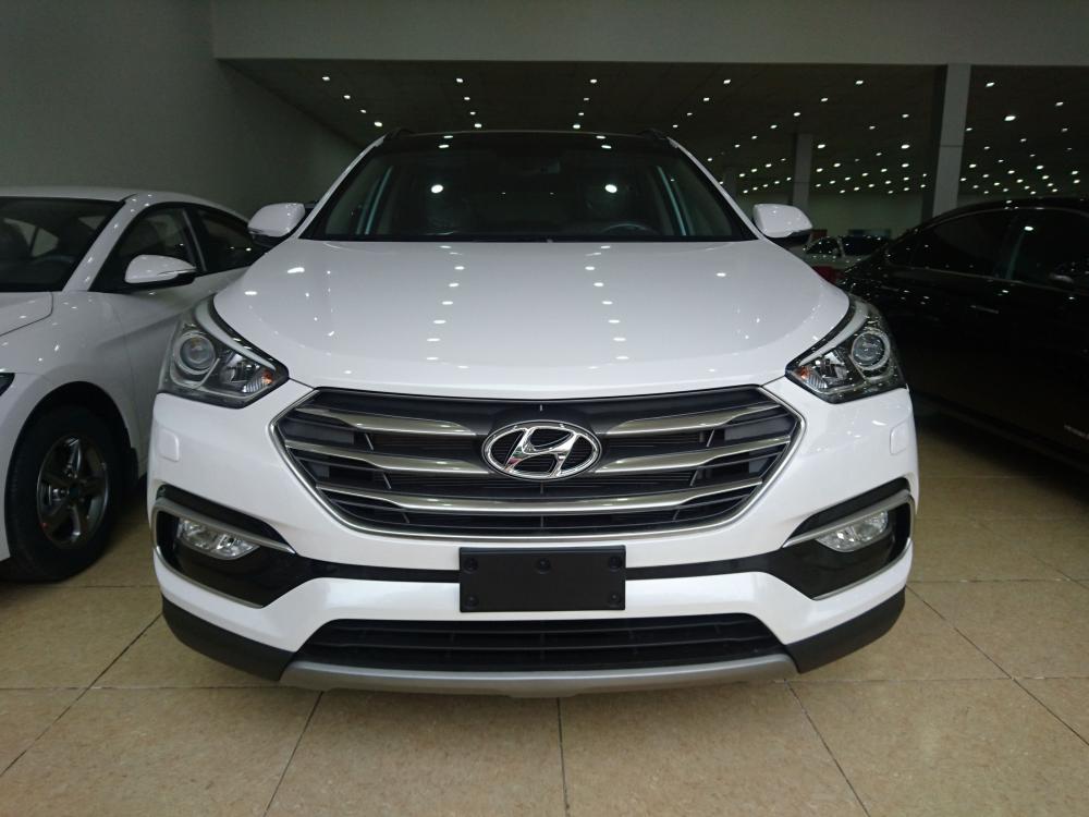 Hyundai Santa Fe 2018 - Hyundai Santa Fe máy xăng SX 2018 màu trắng các phiên bản giao ngay, khuyến mãi lớn, cam kết giá tốt nhất