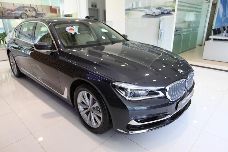 BMW 7 Series 730Li 2017 - BMW 730Li 2017, màu đen, nhập khẩu, có xe giao ngay