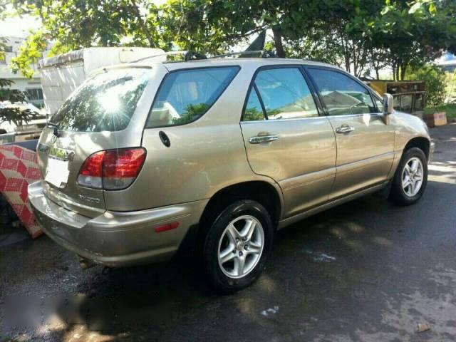 Lexus RX  300  1999 - Bán Lexus RX 300 đời 1999, màu vàng, nhập khẩu