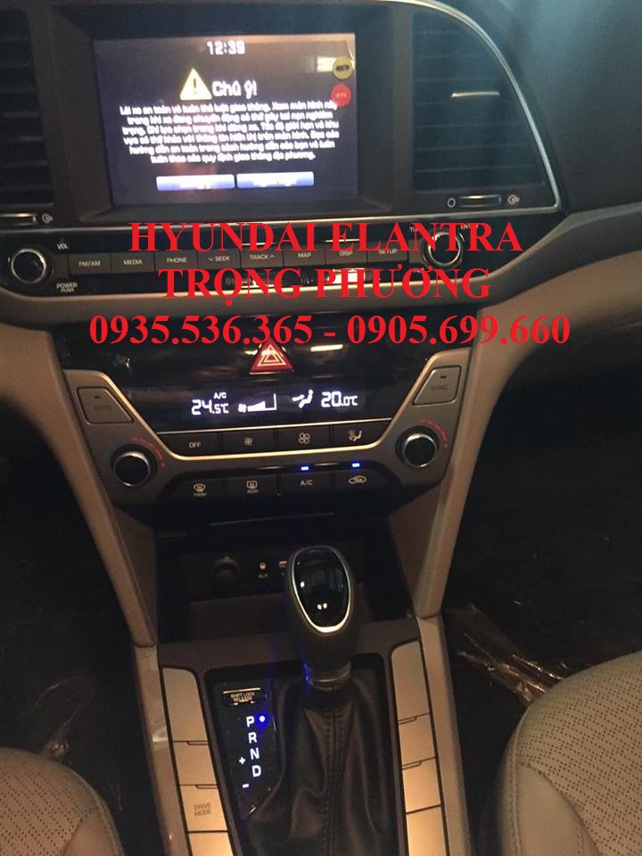 Hyundai Elantra 2017 - Bán xe Hyundai Elantra  đà nẵng, LH : 0935.536.365 – TRỌNG PHƯƠNG