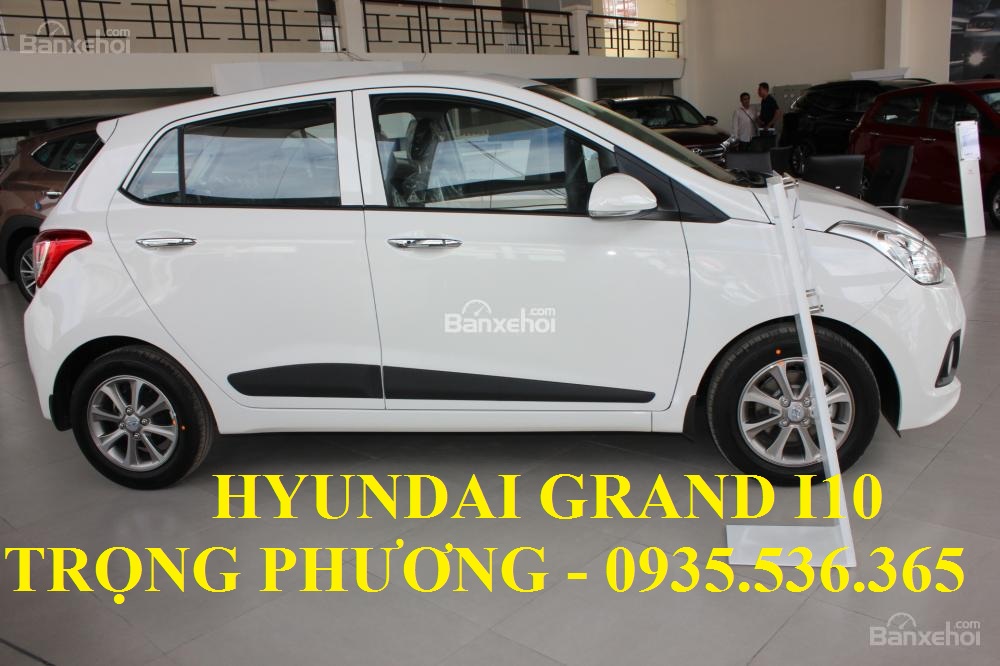 Hyundai Grand i10 2017 - Xe ô tô Hyundai Grand i10 chiếc Đà Nẵng, LH: Trọng Phương - 0935.536.365, hỗ trợ vay 90% xe