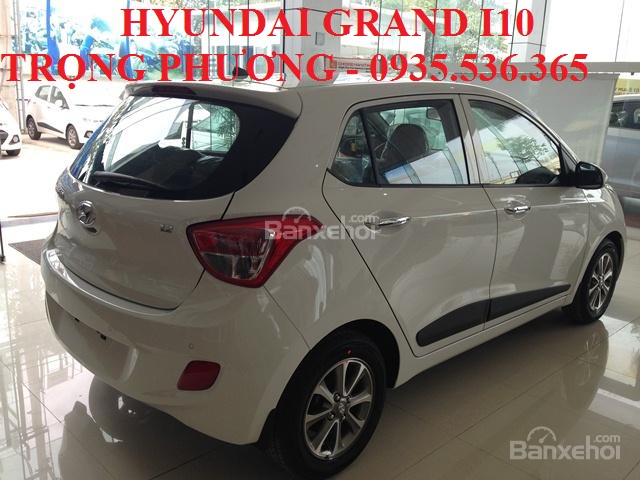 Hyundai Grand i10 2017 - Xe ô tô Hyundai Grand i10 chiếc Đà Nẵng, LH: Trọng Phương - 0935.536.365, hỗ trợ vay 90% xe