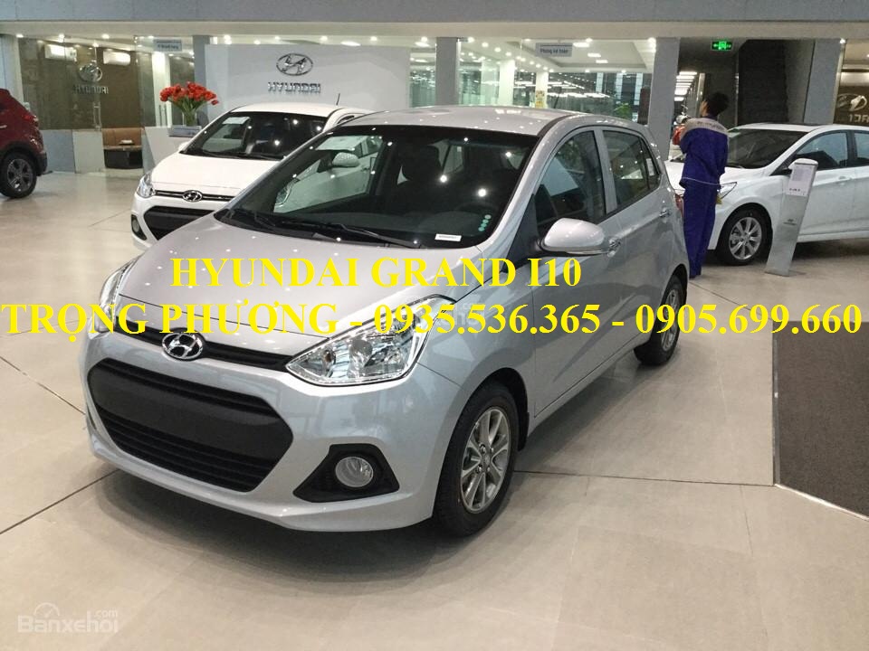 Hyundai Grand i10 2017 - Bán ô tô Hyundai i10 Đà Nẵng, Lh: 0935.536.365 - Trọng Phương, đủ màu, có xe giao ngay