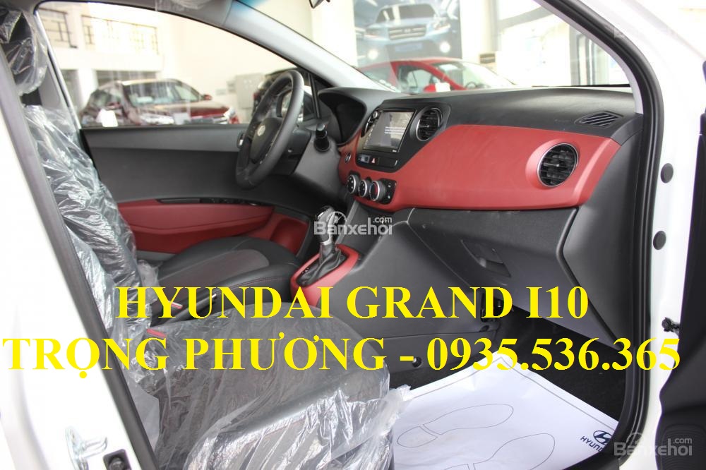 Hyundai Grand i10 2017 - Bán ô tô Hyundai Grand i10 đời 2017, màu vàng, 370tr
