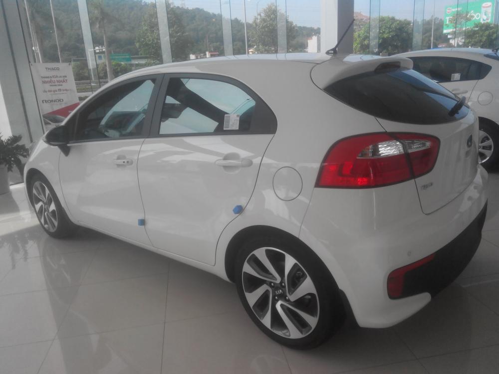 Hyundai Accent 2020 - Hyundai Accent 2020 (số sàn + tự động) rẻ nhất, xe đủ màu vay 90%, trả góp chỉ 140tr có xe. Giao xe tận nhà, tư vấn online không lo dịch bệnh