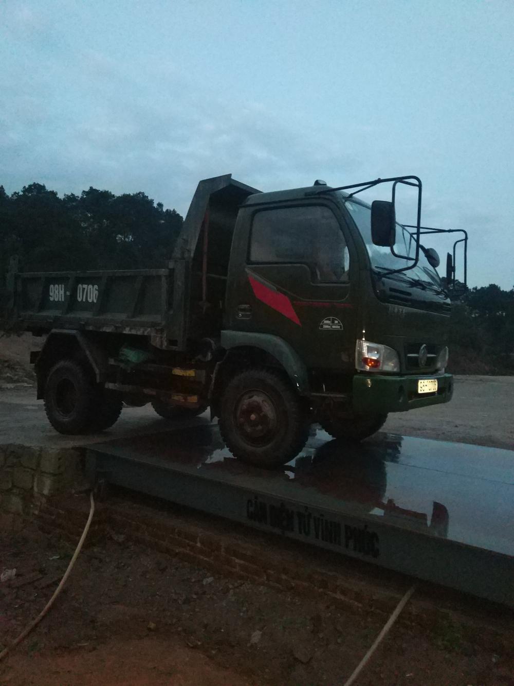 Xe tải 2500kg 2009 - Cần bán xe tải 1,5 tấn - dưới 2,5 tấn 2009, màu xanh lam