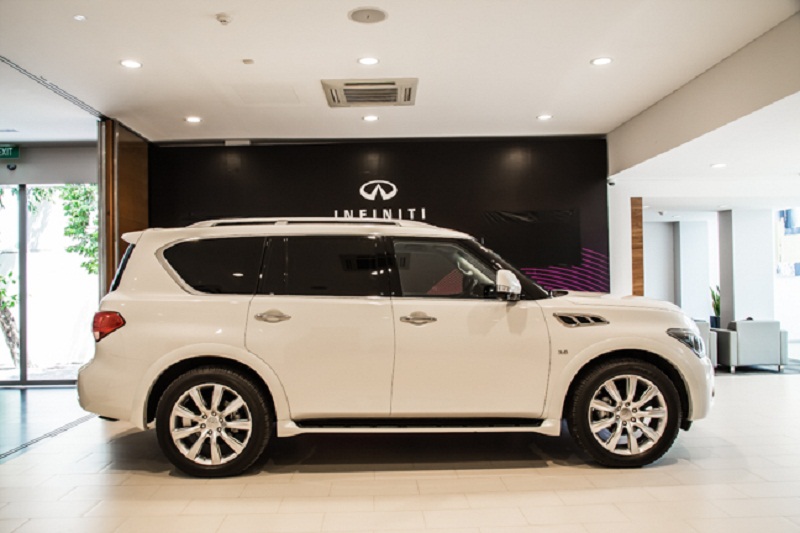 Infiniti QX80 2017 - Cần bán Infiniti QX80 sản xuất 2017, màu trắng, nhập khẩu chính hãng, giao ngay đủ màu