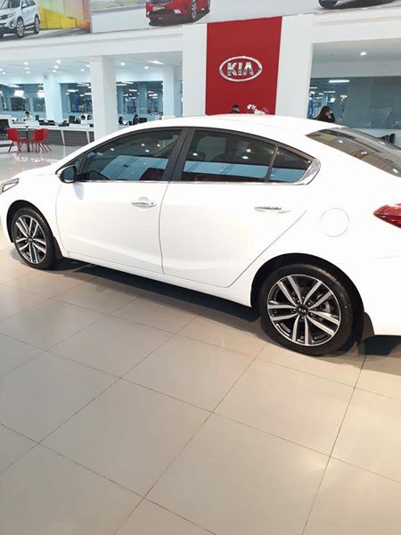 Kia Cerato 2017 - Kia Cerato giá tốt nhất Hà Nội, chỉ cần 150tr lấy xe về ngay hỗ trợ vay ngân hàng không cần chứng minh thu nhập