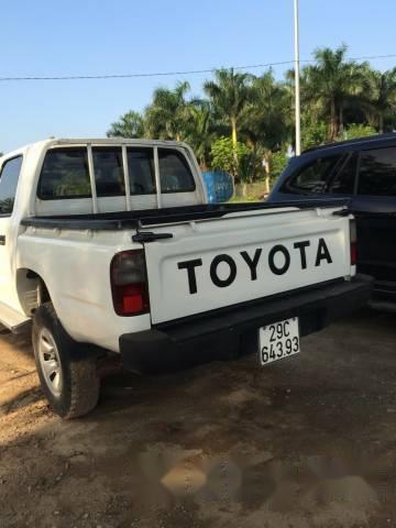 Toyota Hilux 2003 - Cần bán xe Toyota Hilux đời 2003, màu trắng, 255tr