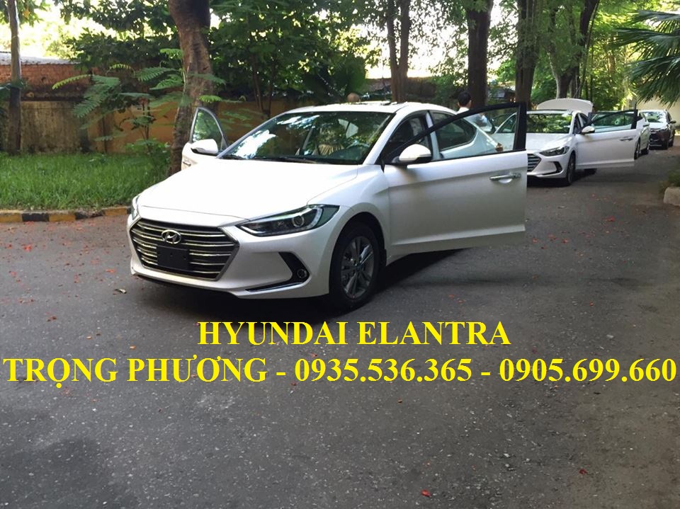 Hyundai Elantra 2017 - Bán ô tô Hyundai Elantra đà nẵng,LH : TRỌNG PHƯƠNG - 0935.536.365