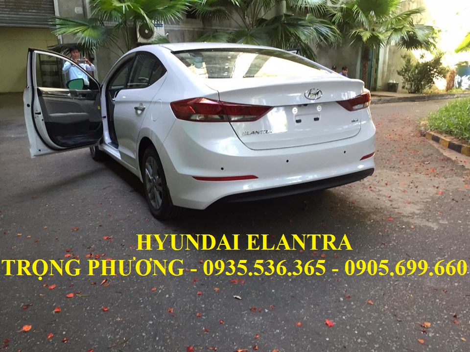 Hyundai Elantra 2017 - Bán ô tô Hyundai Elantra đà nẵng,LH : TRỌNG PHƯƠNG - 0935.536.365