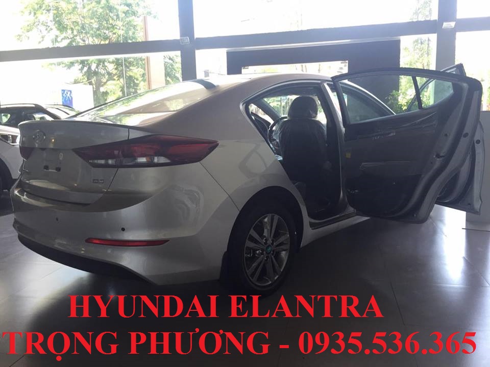 Hyundai Elantra 2018 - Vay mua xe Hyundai Elantra 2018 Đà Nẵng, LH: Trọng Phương - 0935.536.365