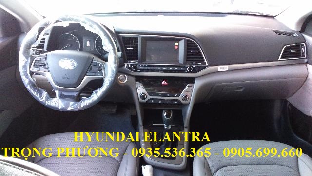 Hyundai Elantra 2017 - Bán ô tô  Elantra  đà nẵng, LH : TRỌNG PHƯƠNG - 0935.536.365