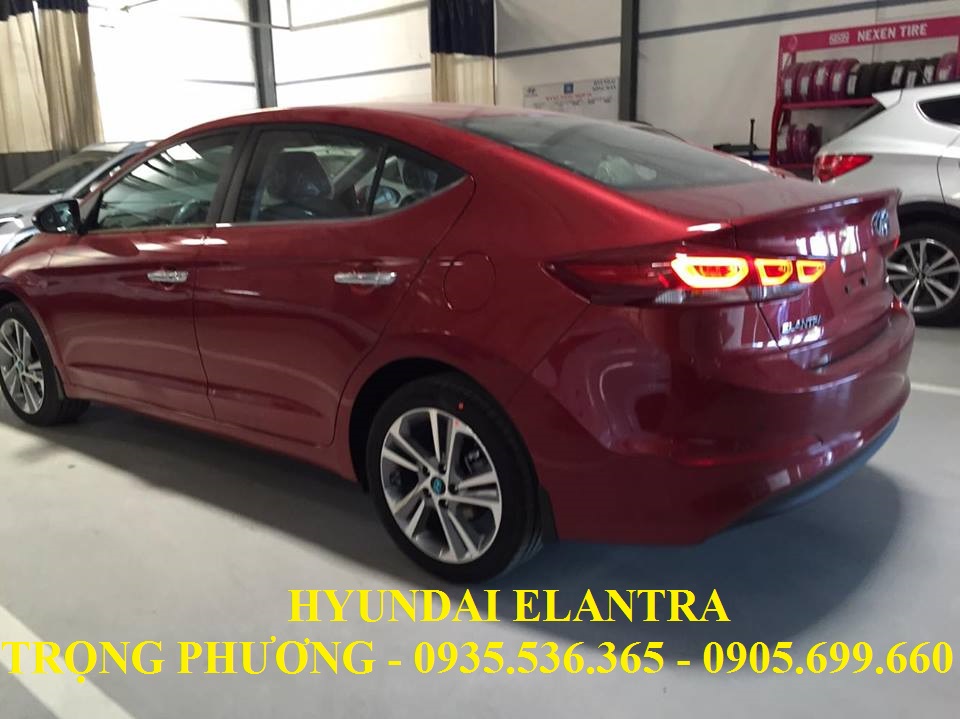 Hyundai Elantra 2017 - Bán Hyundai Elantra đà nẵng,LH : TRỌNG PHƯƠNG - 0935.536.365