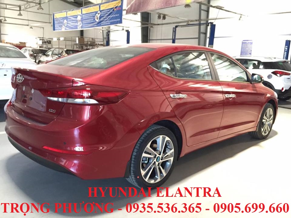 Hyundai Elantra 2017 - Bán Hyundai Elantra đà nẵng,LH : TRỌNG PHƯƠNG - 0935.536.365