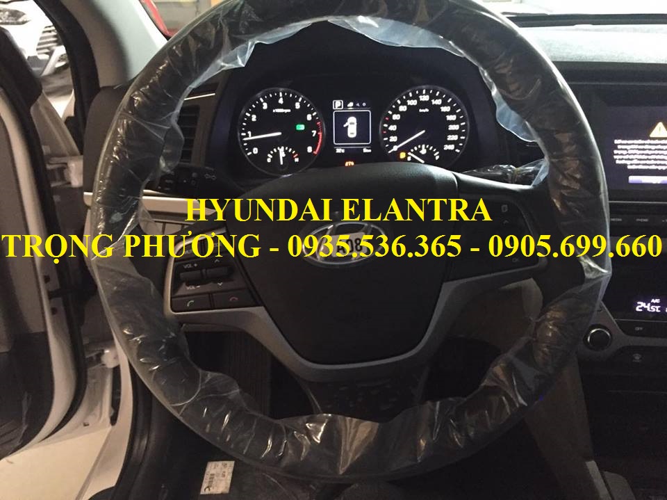 Hyundai Elantra 2017 - Hyundai Elantra màu nâu đà nẵng,LH : TRỌNG PHƯƠNG - 0935.536.365