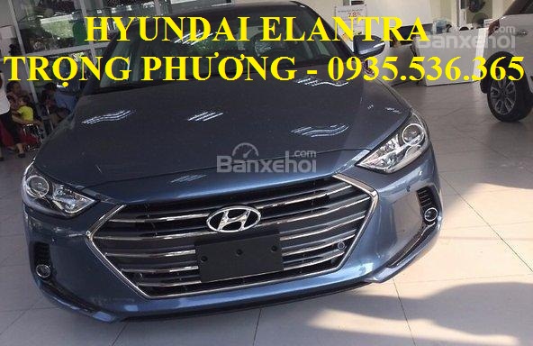 Hyundai Elantra 2017 - Bán Hyundai Elantra màu xanh Đà Nẵng, LH : Trọng Phương - 0935.536.365
