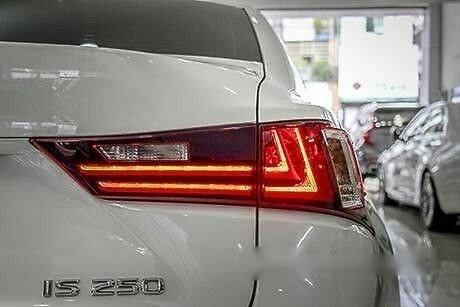 Lexus IS250   F-Sport AT 2014 - Bán Lexus IS250 F-Sport AT đời 2014, màu trắng, nhập khẩu