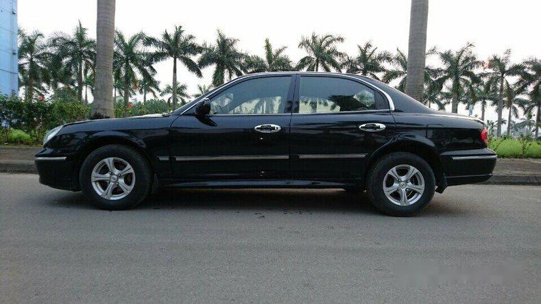 Hyundai Sonata 2003 - Bán Hyundai Sonata đời 2003, màu đen số tự động, 242 triệu