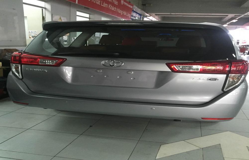 Toyota Innova 2.0G 2019 - Bán ô tô Toyota Innova 2.0G đời 2019, màu bạc giá cạnh tranh