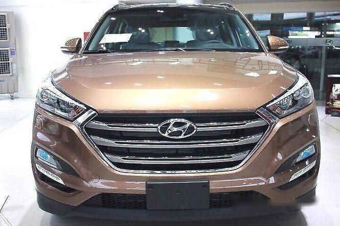 Hyundai Tucson 2017 - Cần bán Hyundai Tucson năm 2017, màu nâu