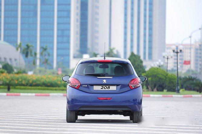 Peugeot 208 1.6L 2017 - Showroom Peugeot Hà Nội bán Peugeot 208 1.6L năm 2017, xe mới