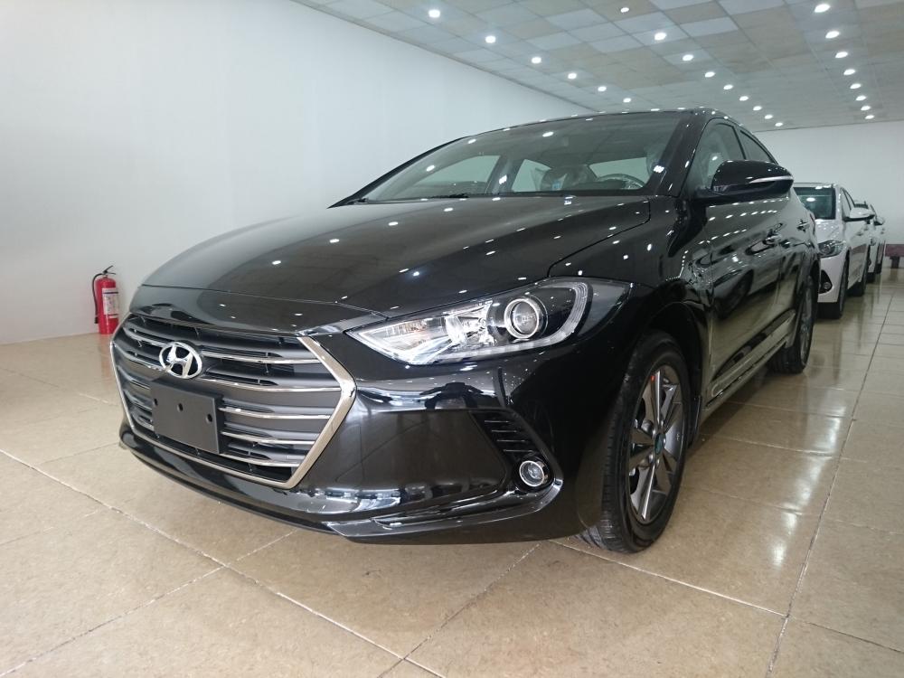 Hyundai Elantra 2019 - Bán Hyundai Elantra 2018, màu nâu đen, các phiên bản MT, AT, mua xe chỉ từ 115 triệu - LH 090.467.5566