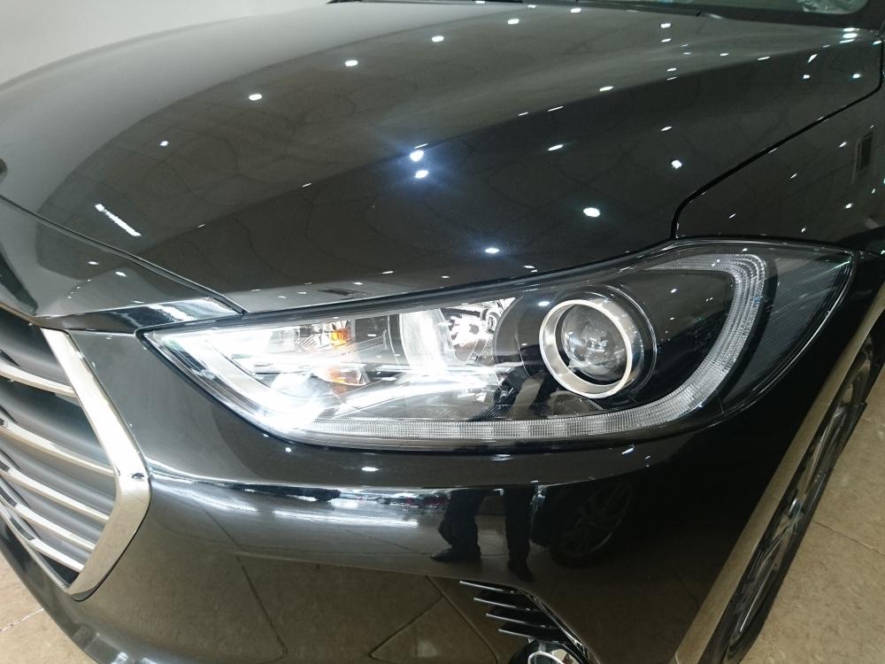 Hyundai Elantra 2019 - Bán Hyundai Elantra 2018, màu nâu đen, các phiên bản MT, AT, mua xe chỉ từ 115 triệu - LH 090.467.5566