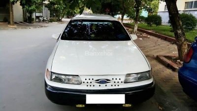 Ford Taurus 1995 - Bán ô tô Ford Taurus năm 1995, màu trắng, nhập khẩu chính hãng, giá chỉ 120 triệu