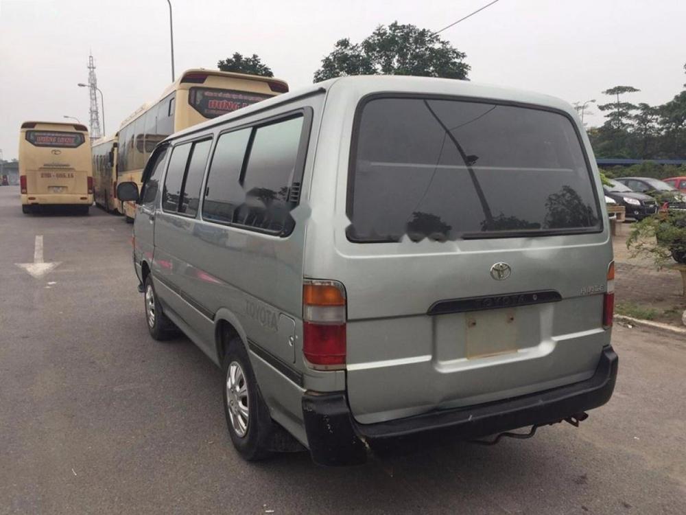 Toyota Hiace MT 2005 - Bán Toyota Hiace MT đời 2005 giá cạnh tranh