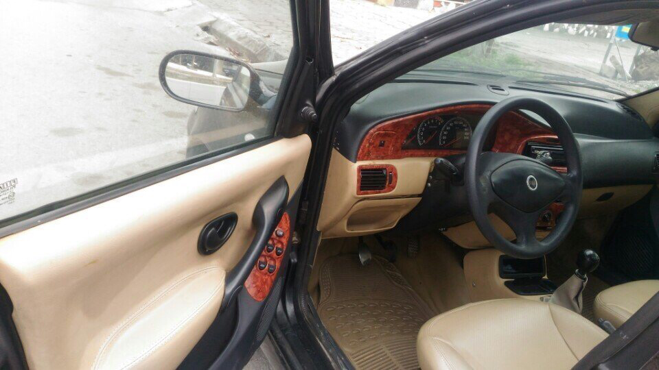 Fiat Albea 2007 - Bán Fiat Albea đời 2007, màu đen