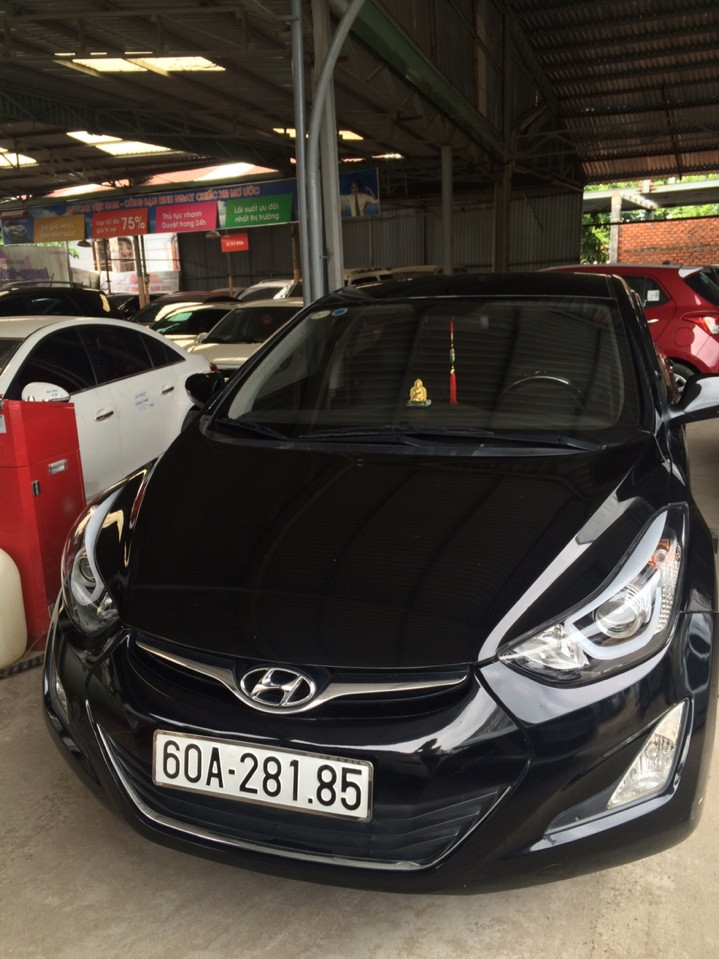 Hyundai Elantra GLS 2014 - Bán Hyundai Elantra GLS 1.6AT, số tự động, đời 2014, màu đen, nhập Hàn Quốc, giá 582tr