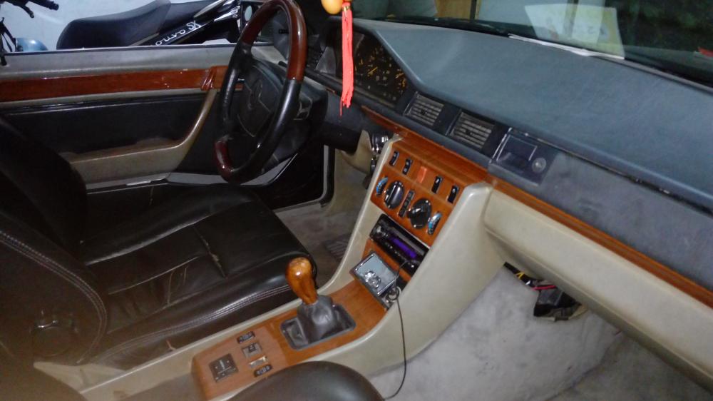 Mercedes-Benz E230 1989 - Bán Mercedes đời 1989, màu xám (ghi), xe nhập