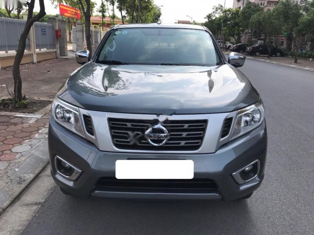 Nissan Navara NP300 2015 - Bán Nissan Navana NP300 đời 2015, loại phom mới, số sàn, 1 cầu