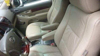 Lexus GX470 2007 - Bán xe Lexus GX 470 V8 AT sản xuất 2007, màu vàng