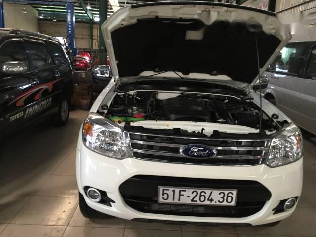 Ford Everest   4x2 MT   2015 - Cần bán xe Ford Everest 4x2 MT đời 2015, xe đẹp