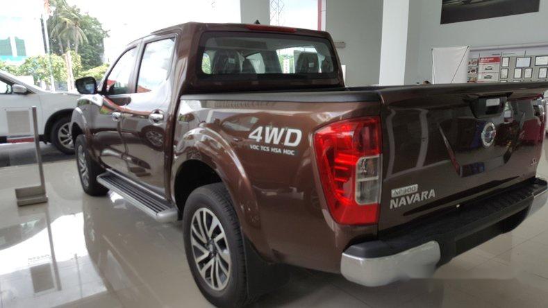 Nissan Navara SL 2016 - Bán Nissan Navara SL đời 2016, màu nâu
